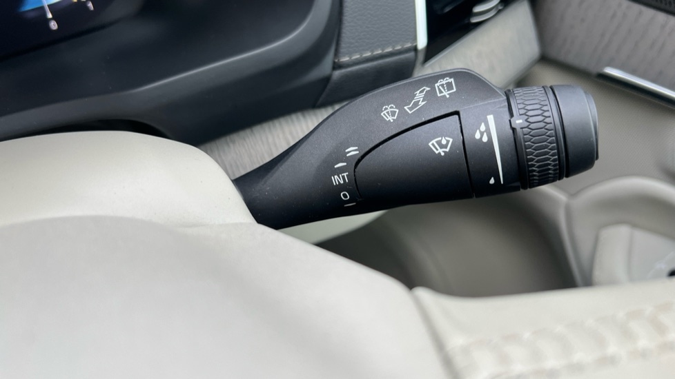 Used Volvo XC90 2024 for sale - 76873573: Photo 30