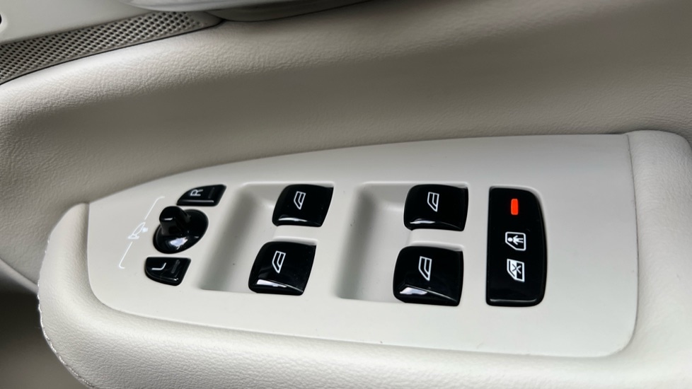 Used Volvo XC90 2024 for sale - 76873573: Photo 33