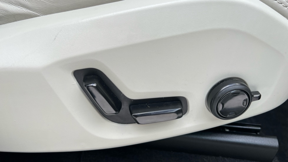 Used Volvo XC90 2024 for sale - 76873573: Photo 52