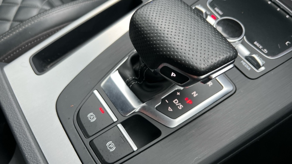 Used Audi Q5 2018 for sale - 77035956: Photo 28