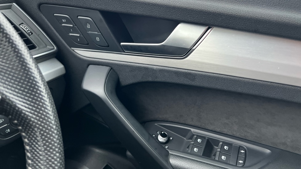 Used Audi Q5 2018 for sale - 77035956: Photo 29