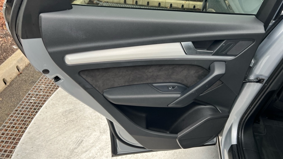 Used Audi Q5 2018 for sale - 77035956: Photo 38