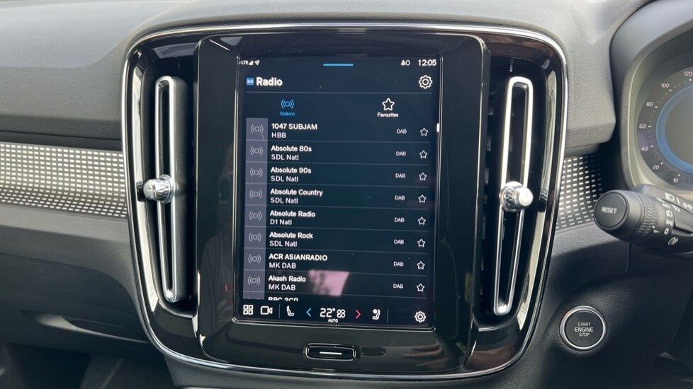 Used Volvo XC40 2023 for sale - 75943405: Photo 35