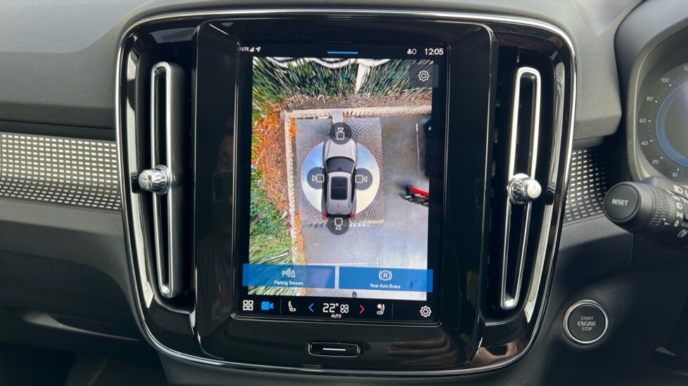 Used Volvo XC40 2023 for sale - 75943405: Photo 37