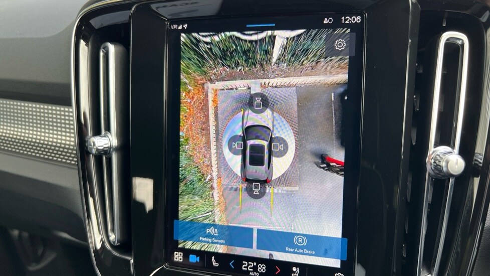 Used Volvo XC40 2023 for sale - 75943405: Photo 52