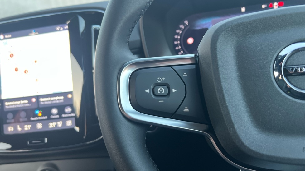 Used Volvo XC40 2025 for sale - 76894788: Photo 18