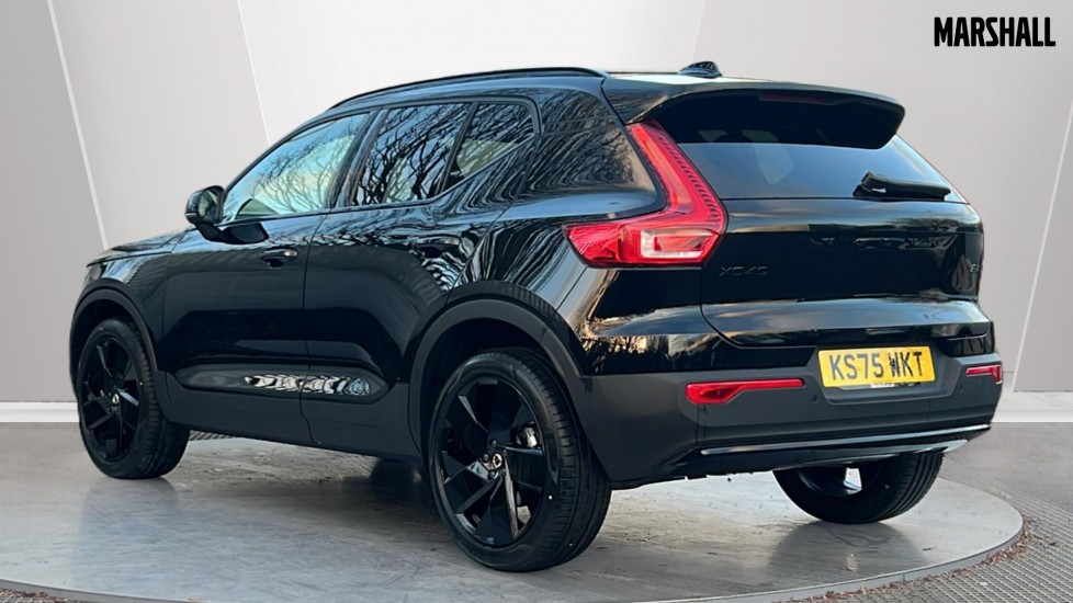 Used Volvo XC40 2025 for sale - 76894788: Photo 2
