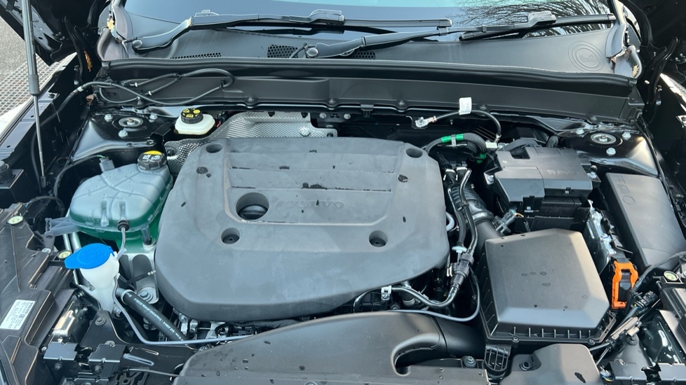 Used Volvo XC40 2025 for sale - 76894788: Photo 23