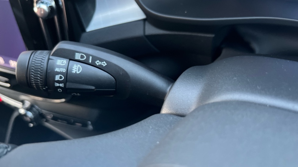 Used Volvo XC40 2025 for sale - 76894788: Photo 29