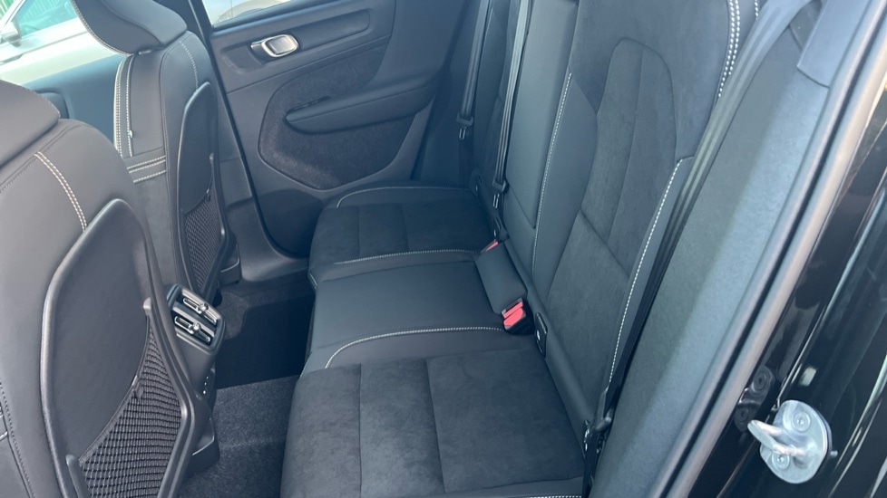 Used Volvo XC40 2025 for sale - 76894788: Photo 38