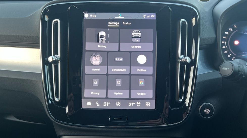 Used Volvo XC40 2025 for sale - 76894788: Photo 40