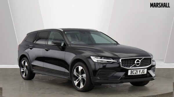 Used Volvo V60 2021 for sale - 76297353: Photo 1