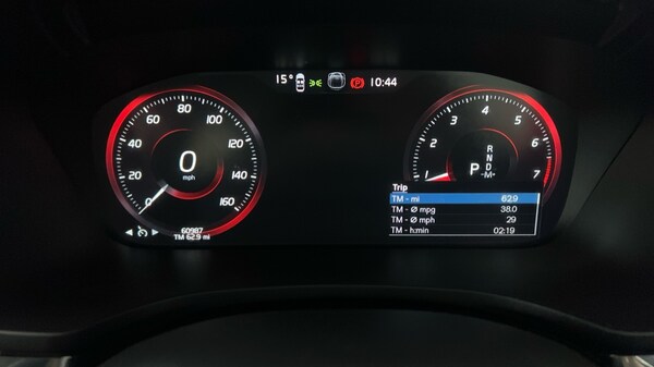 Used Volvo V60 2021 for sale - 76297353: Photo 9