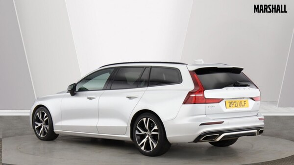 Used Volvo V60 2021 for sale - 76297502: Photo 3