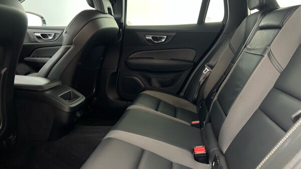 Used Volvo V60 2021 for sale - 76297502: Photo 7