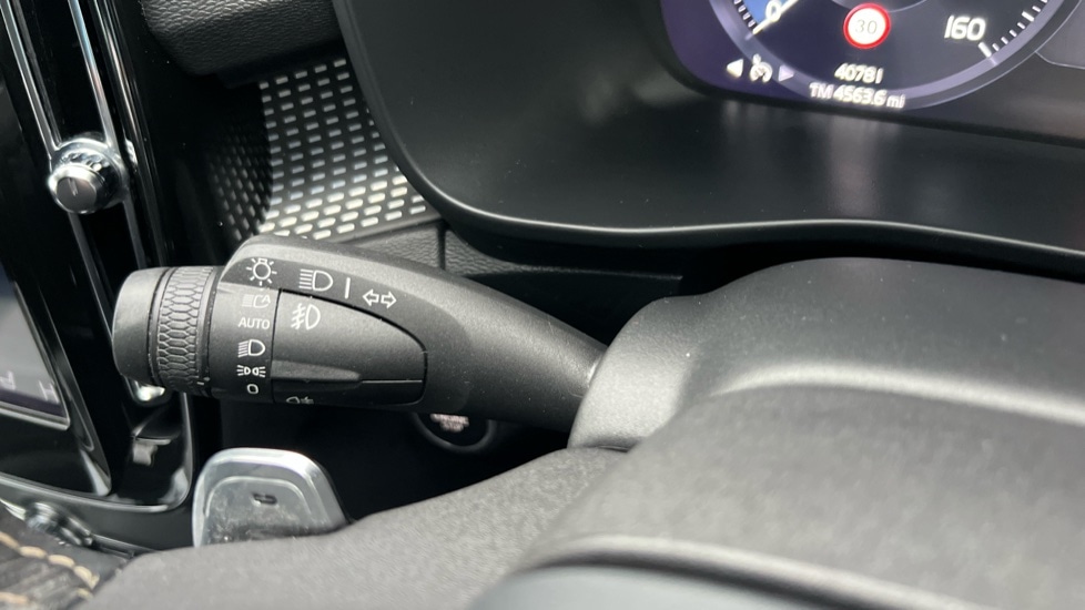 Used Volvo XC40 2020 for sale - 76766116: Photo 25