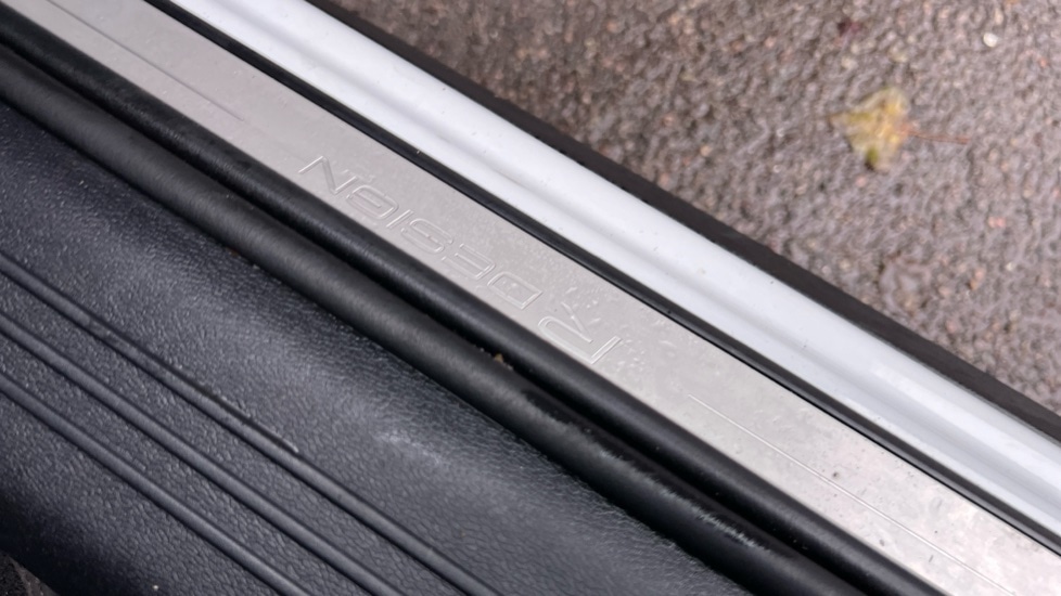 Used Volvo XC40 2020 for sale - 76766116: Photo 36