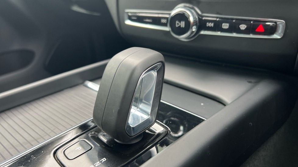 Used Volvo XC60 2021 for sale - 76458978: Photo 14