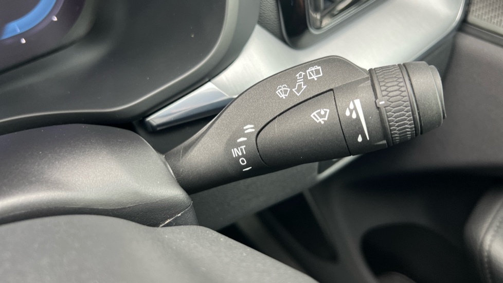 Used Volvo XC60 2021 for sale - 76458978: Photo 30