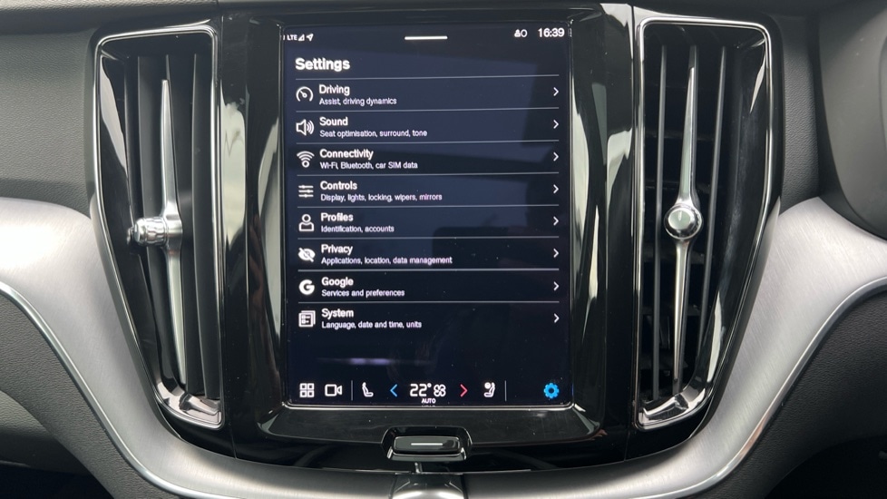 Used Volvo XC60 2021 for sale - 76458978: Photo 40