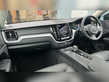 Used Volvo XC60 2021 for sale - 76458978: Photo