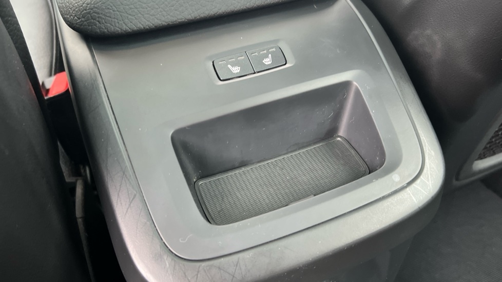 Used Volvo XC60 2021 for sale - 76458978: Photo 51