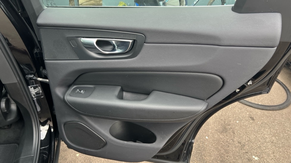 Used Volvo XC60 2021 for sale - 76458978: Photo 52