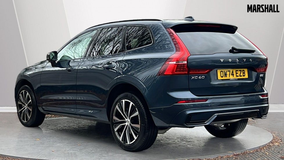 Used Volvo XC60 2025 for sale - 76563695: Photo 2