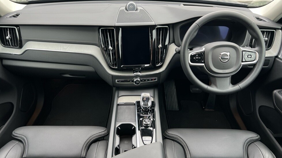 Used Volvo XC60 2025 for sale - 76563695: Photo 21