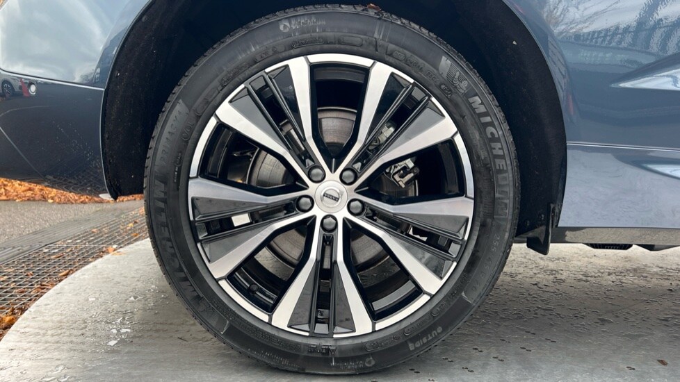 Used Volvo XC60 2025 for sale - 76563695: Photo 24