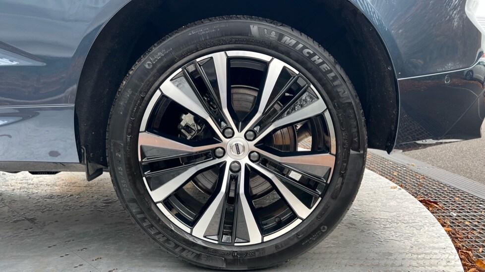 Used Volvo XC60 2025 for sale - 76563695: Photo 26