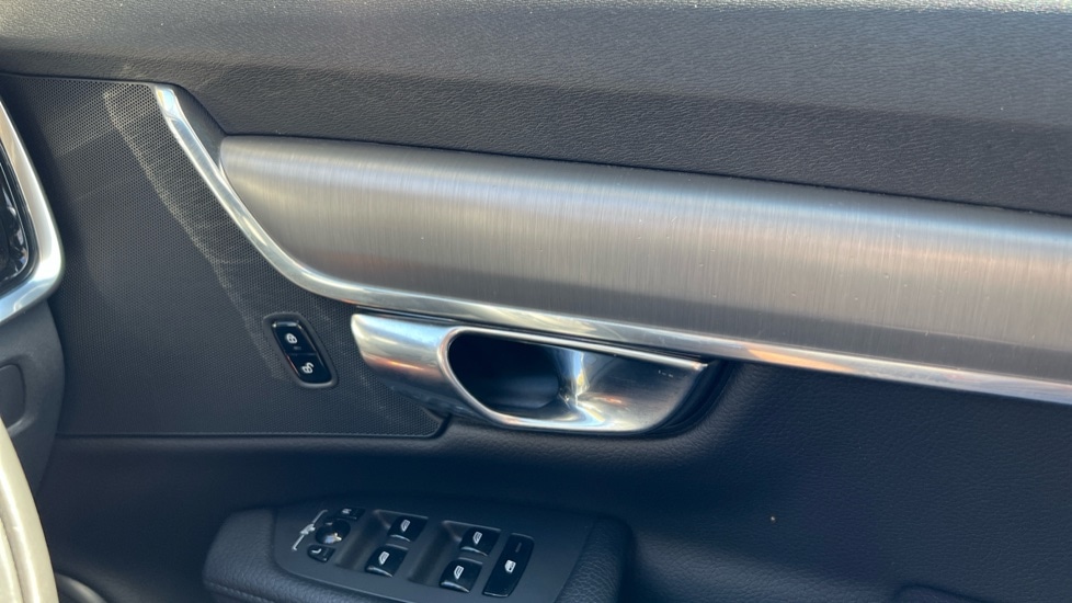 Used Volvo S90 2019 for sale - 76466375: Photo 29