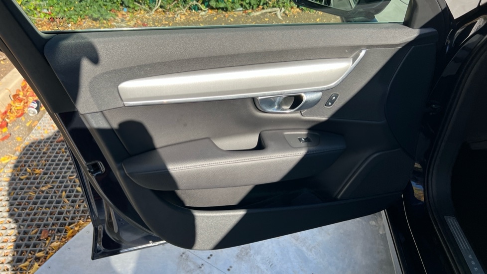 Used Volvo S90 2019 for sale - 76466375: Photo 37