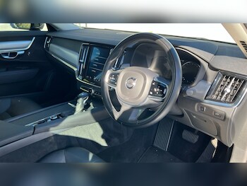 Used Volvo S90 2019 for sale - 76466375: Photo