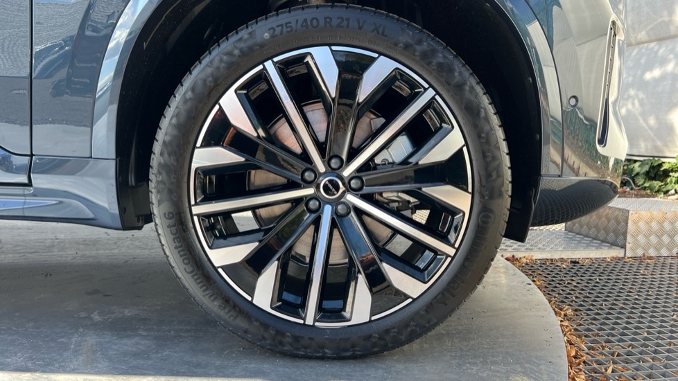 Used Volvo XC90 2025 for sale - 76112048: Photo 16