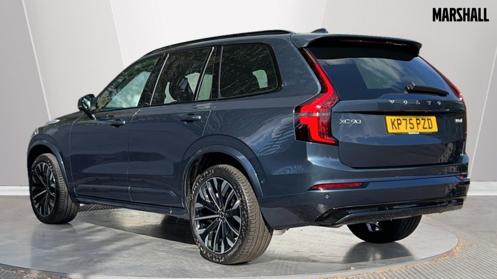 Used Volvo XC90 2025 for sale - 76112048: Photo 2