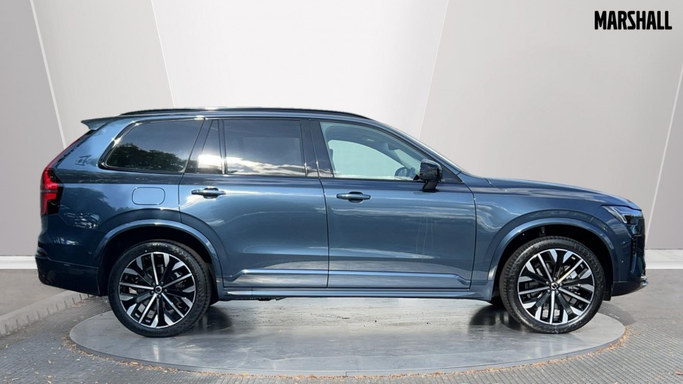 Used Volvo XC90 2025 for sale - 76112048: Photo 3