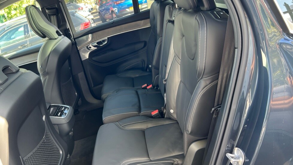 Used Volvo XC90 2025 for sale - 76112048: Photo 38