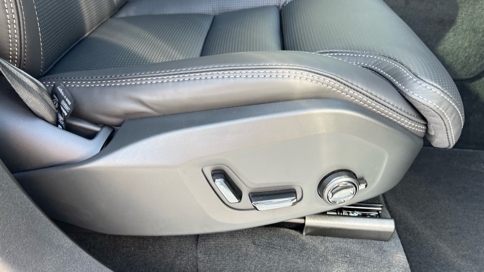 Used Volvo XC90 2025 for sale - 76112048: Photo 50