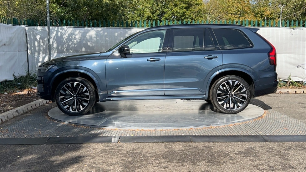 Used Volvo XC90 2025 for sale - 76112048: Photo 8