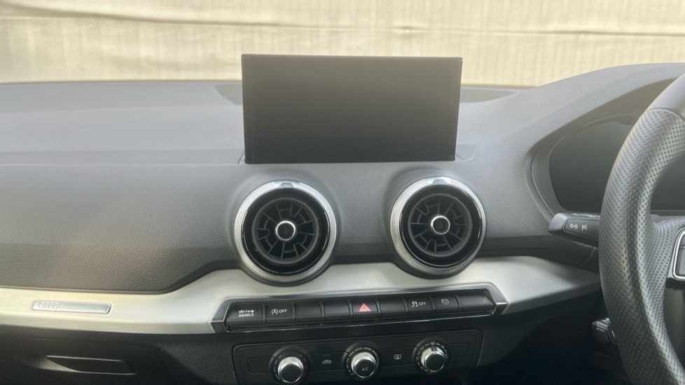 Used Audi Q2 2021 for sale - 76647926: Photo 12