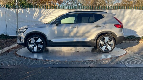 Used Volvo XC40 2024 for sale - 75472809: Photo 8
