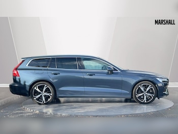 Used Volvo V60 2022 for sale - 75843695: Photo