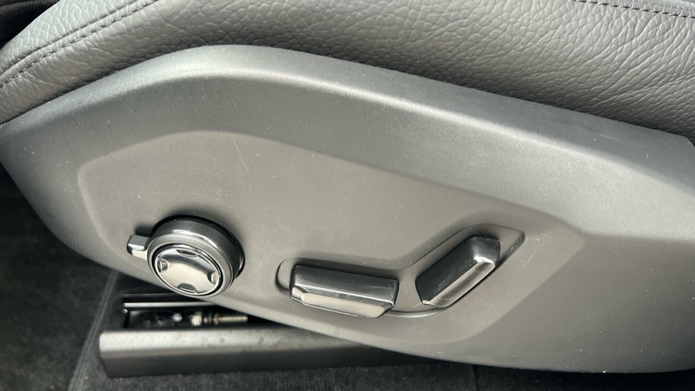 Used Volvo XC90 2023 for sale - 76788222: Photo 46