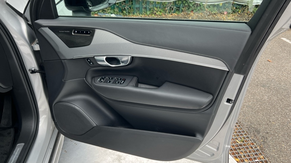 Used Volvo XC90 2023 for sale - 76788222: Photo 53