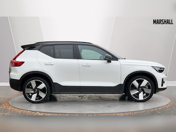 Used Volvo XC40 2023 for sale - 76241737: Photo