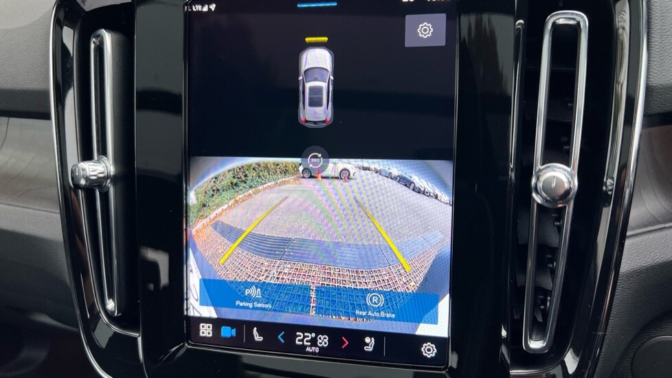 Used Volvo XC40 2023 for sale - 76241737: Photo 52