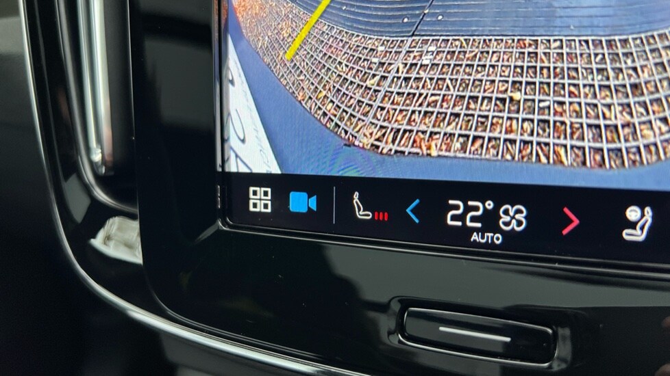 Used Volvo XC40 2023 for sale - 76241737: Photo 53