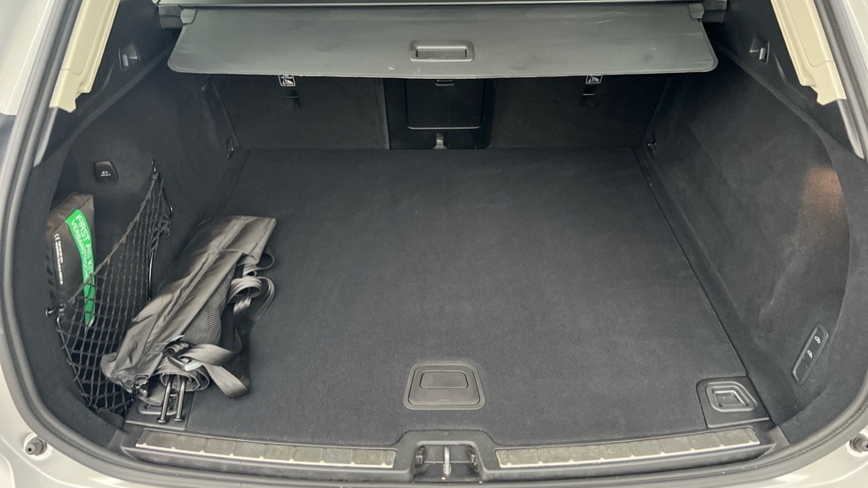 Used Volvo XC60 2025 for sale - 76914911: Photo 17