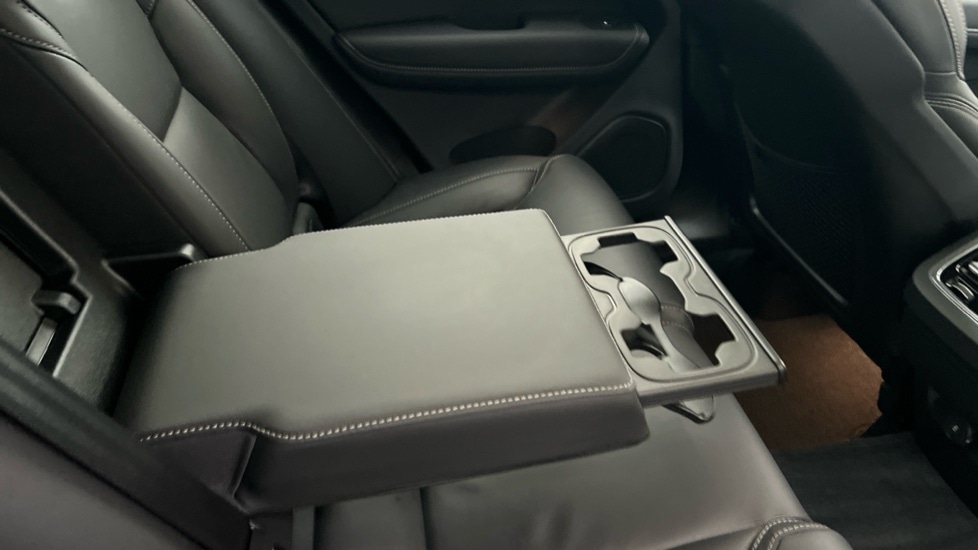 Used Volvo XC60 2025 for sale - 76914911: Photo 31